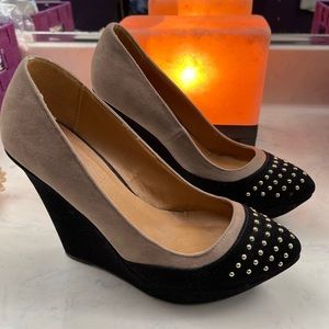 Black and brown high shoes